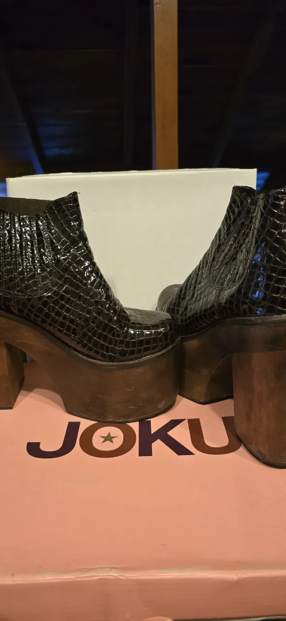 Borcegos Joku - imagen 1
