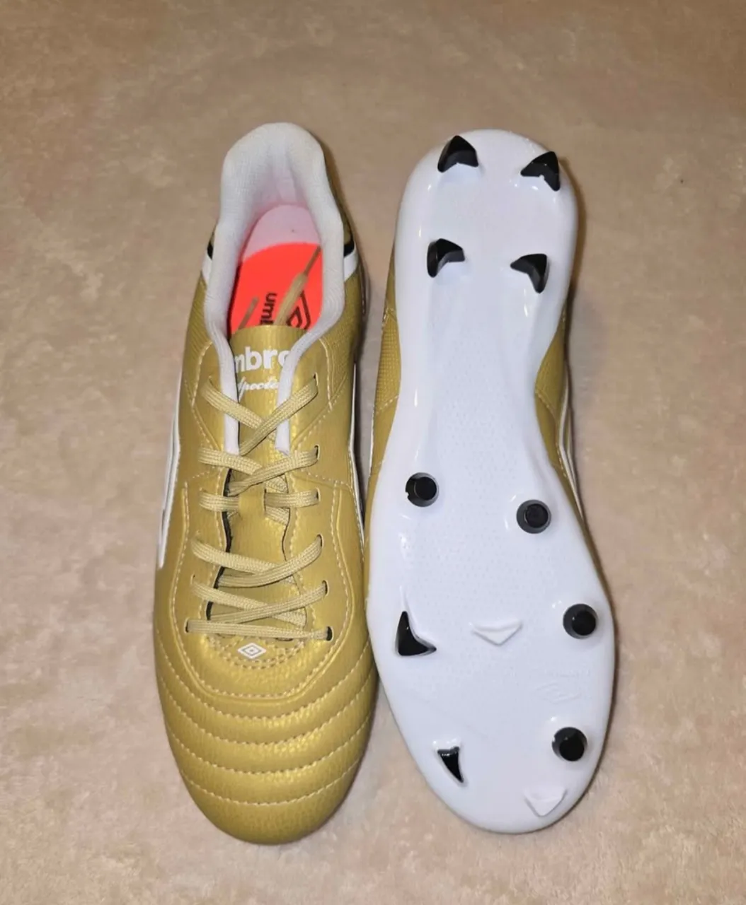 Botines Umbro - imagen 2