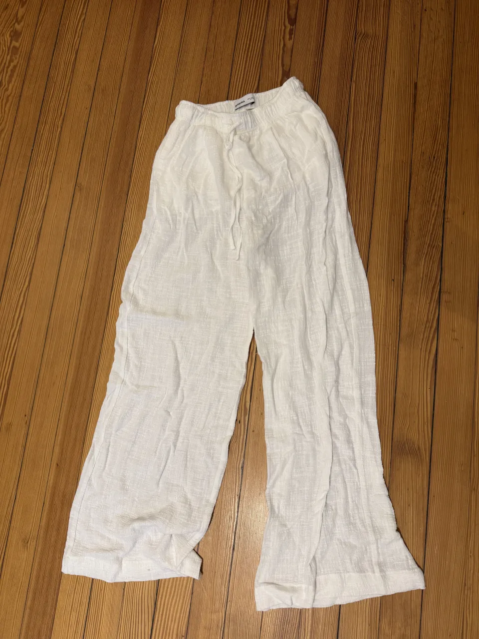 Pantalón Bershka - imagen 1