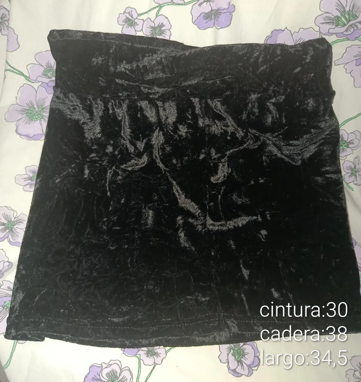 Pollera A ≠ - imagen 1