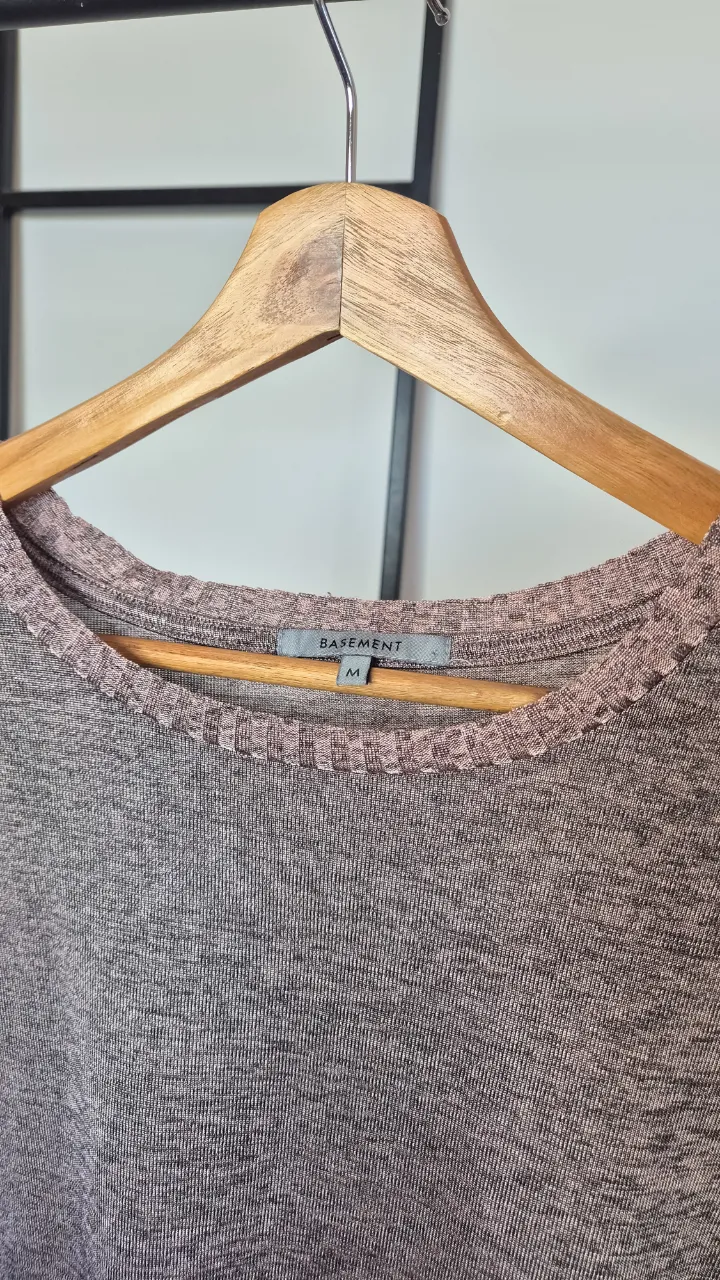 Sweater Basement - imagen 3