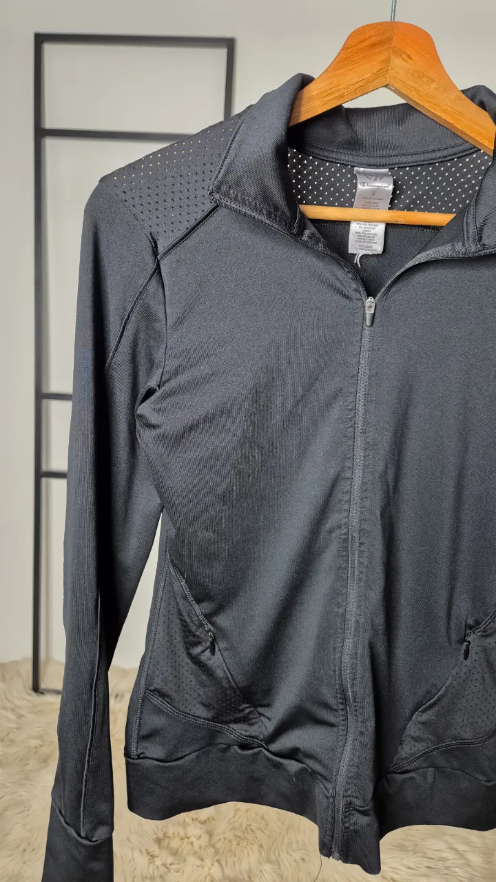 Campera Champion - Vista 3