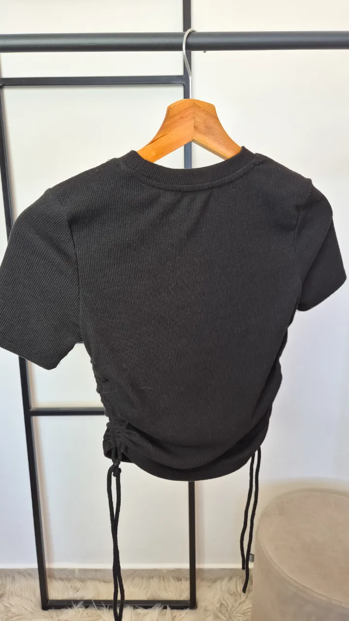 Remera Zara - Vista 3