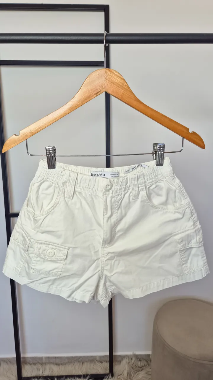 Short Bershka