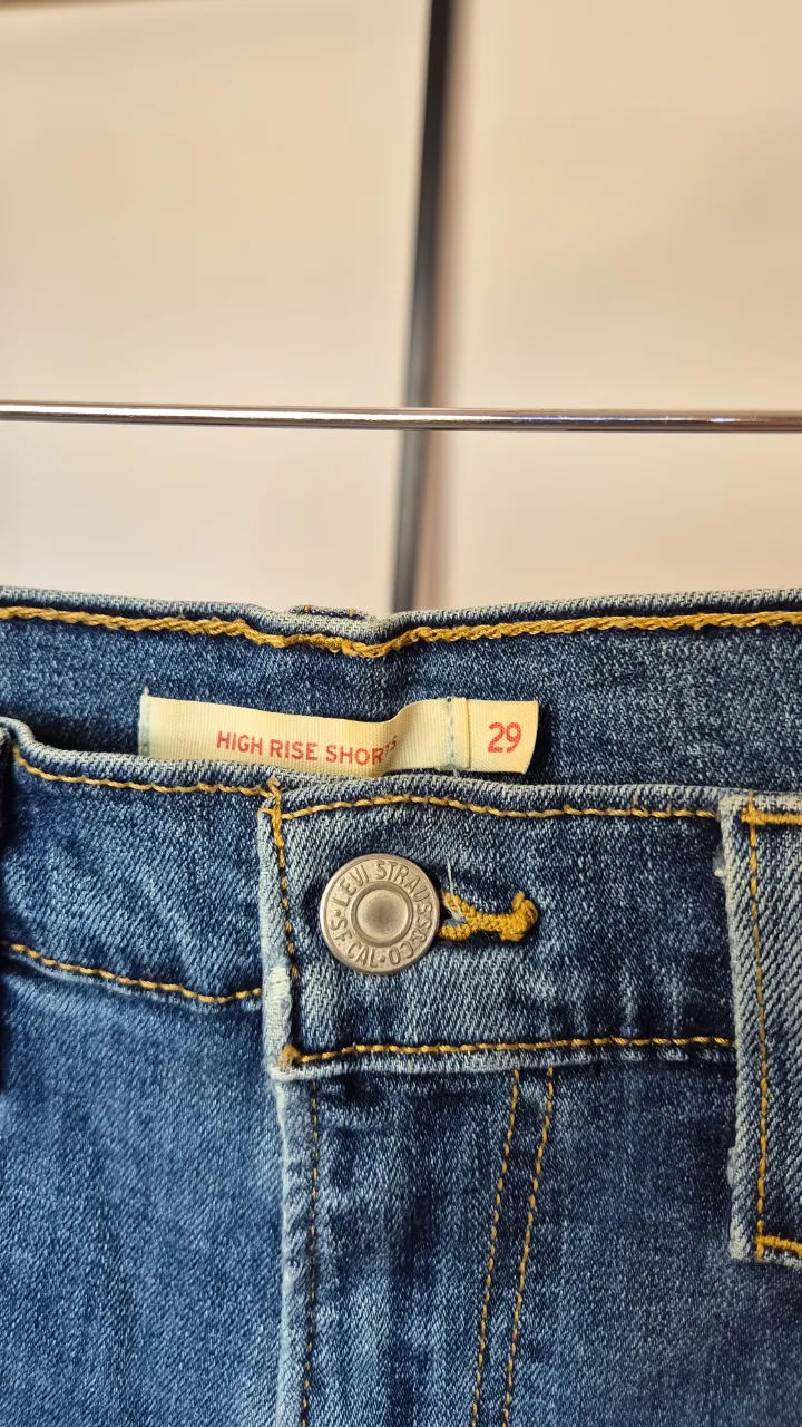 Short Levi's - imagen 4