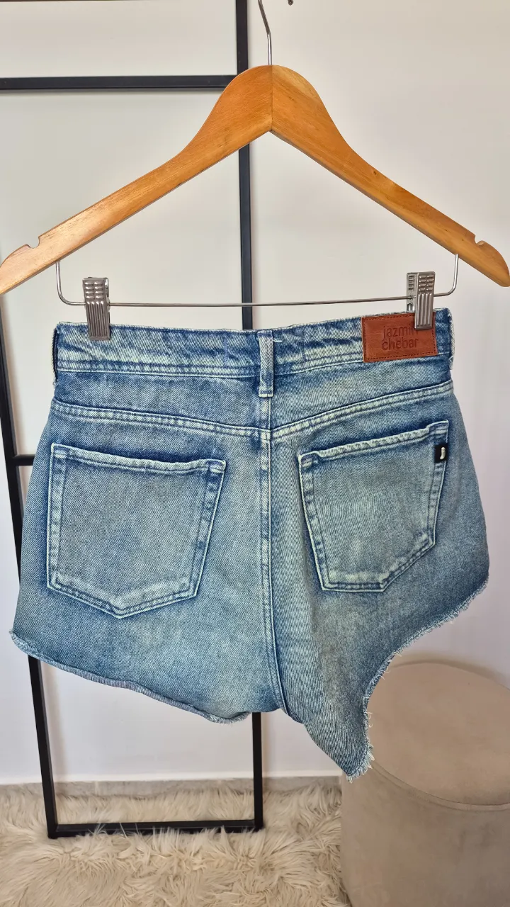 Short Jazmín Chebar - imagen 4