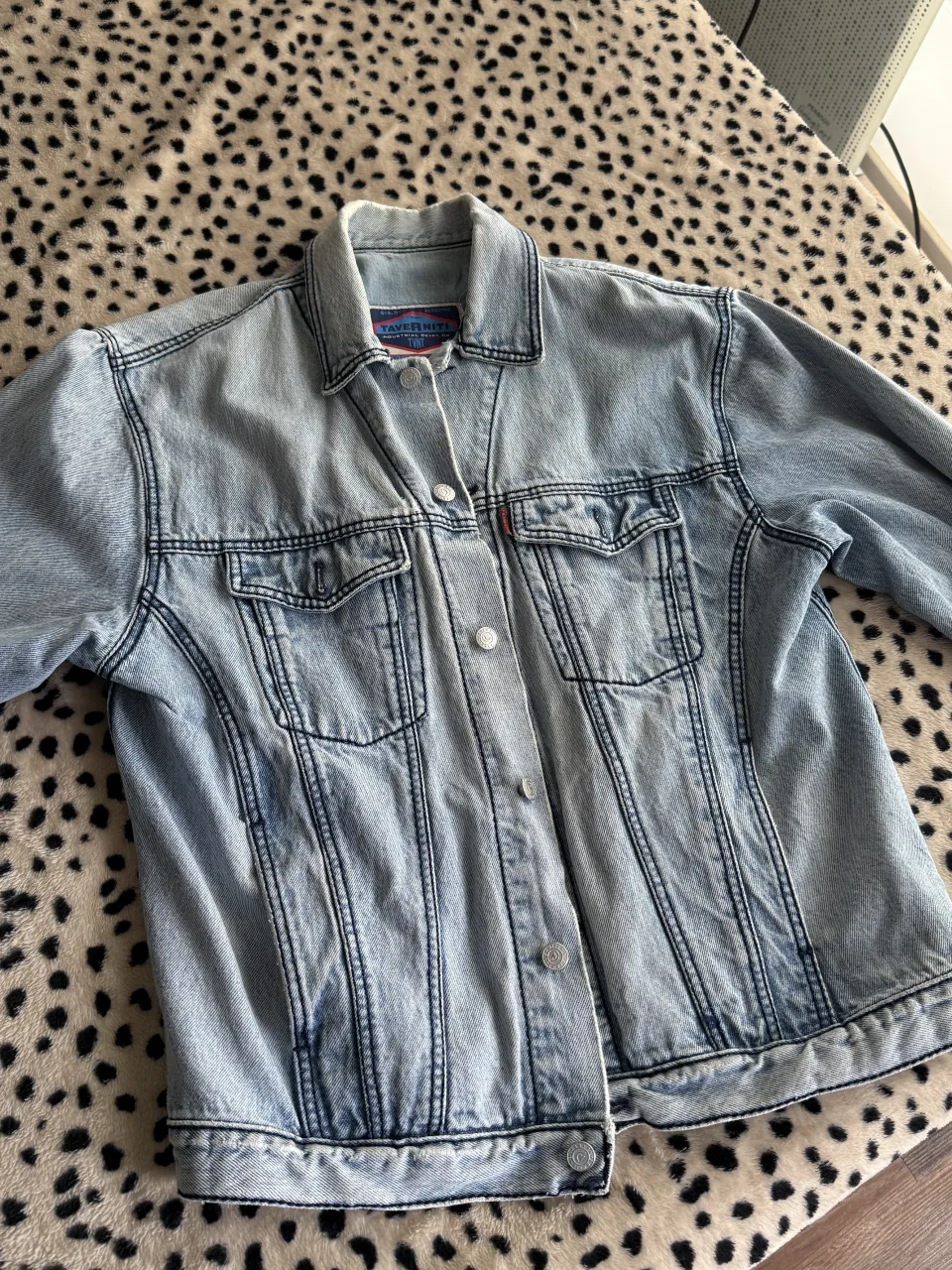 Campera Taverniti - imagen 1