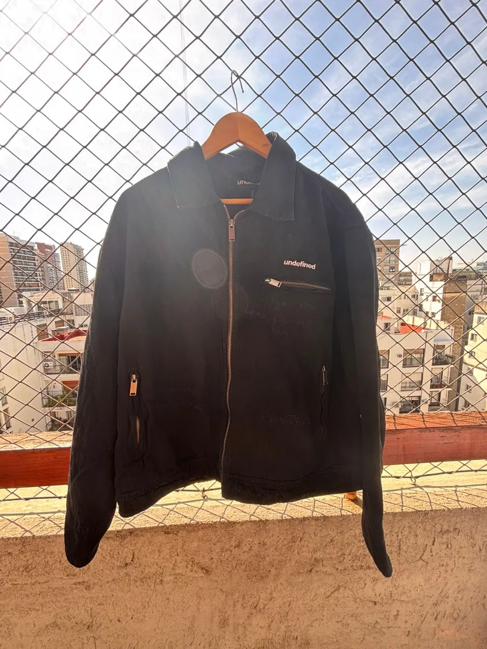 Campera Undefined - imagen 2