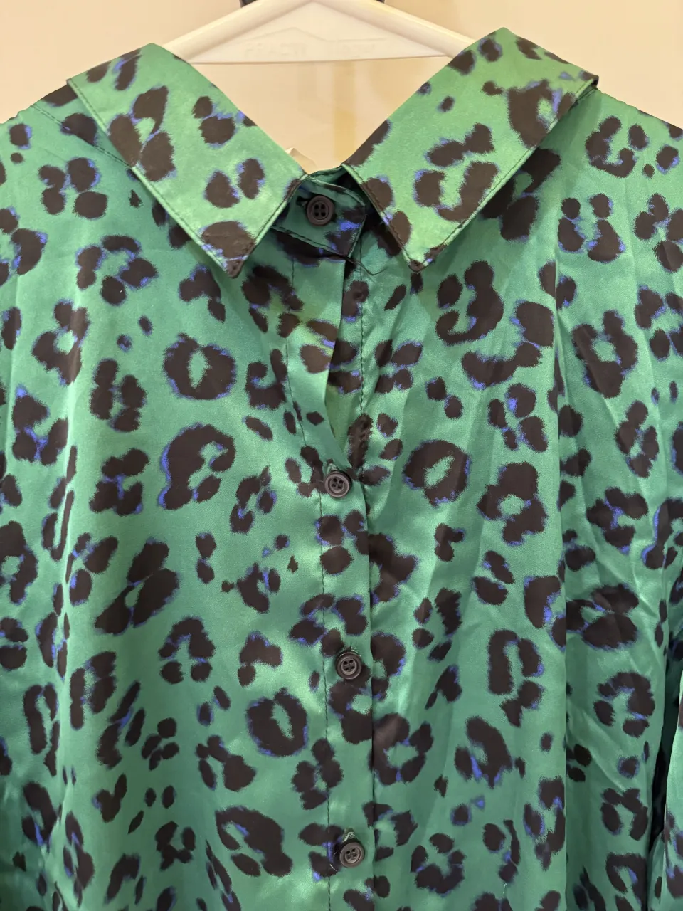 Camisa A ≠ - imagen 4