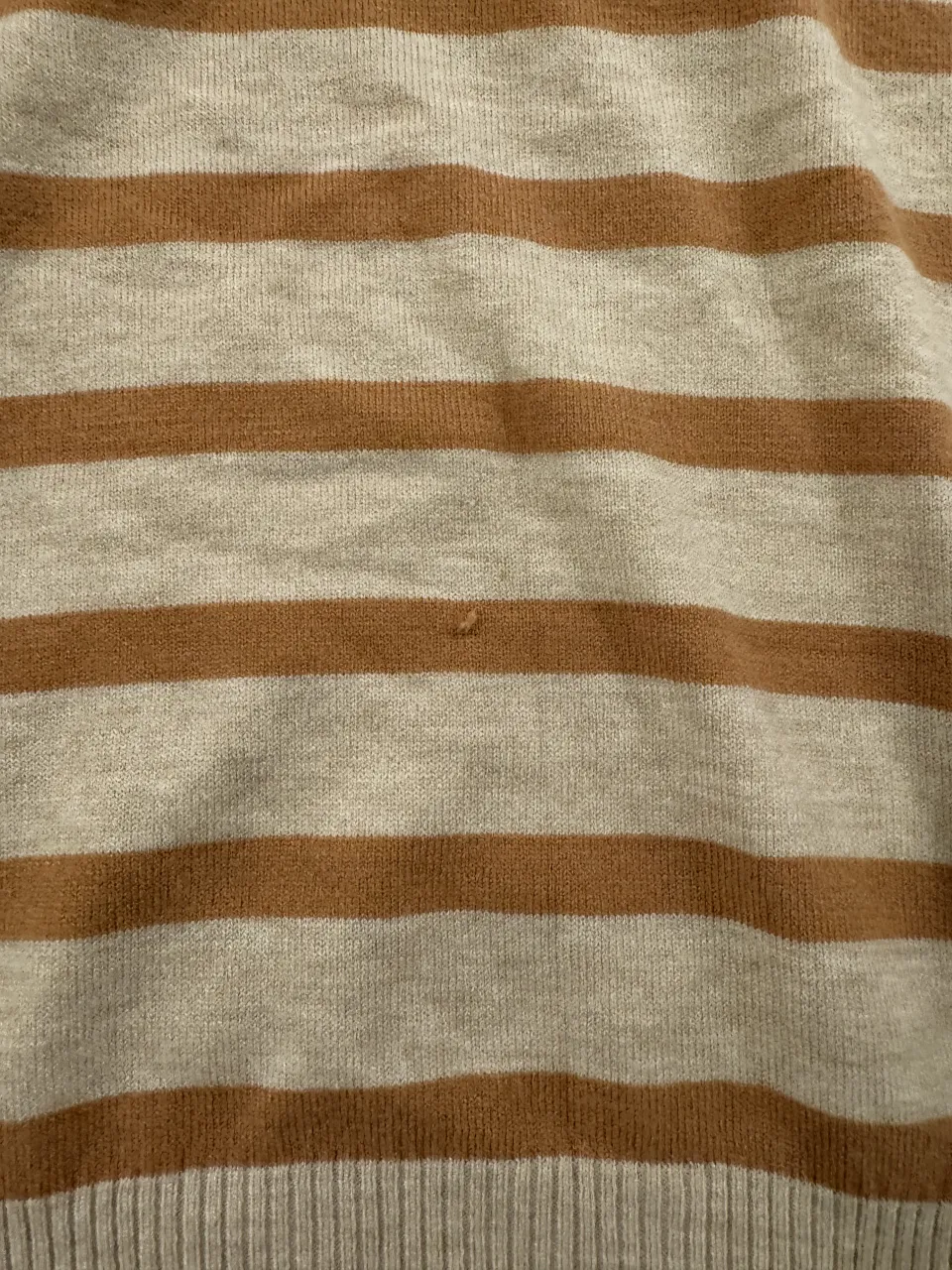 Polera A ≠ - imagen 4