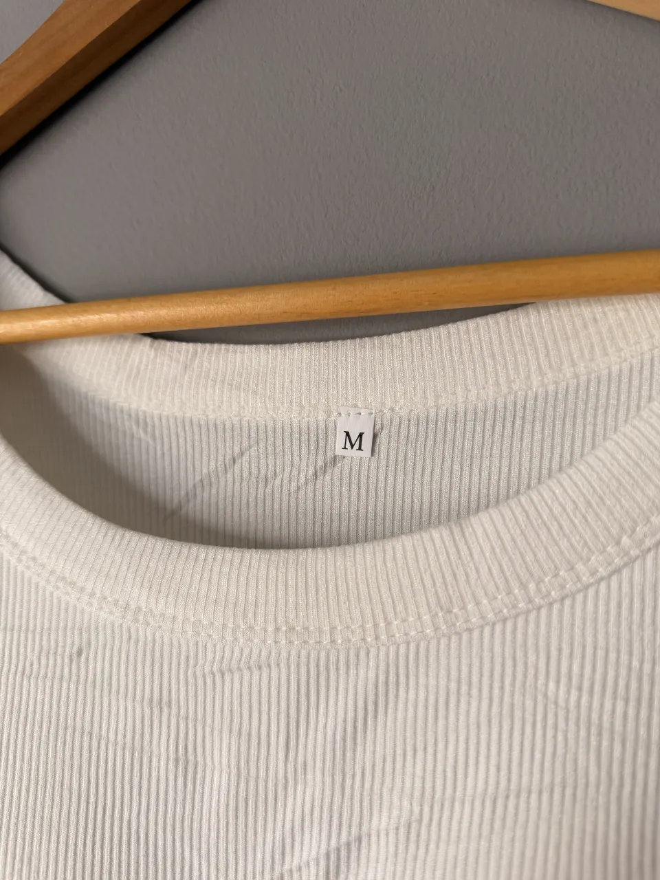 Musculosa Apricot avellaneda - imagen 4