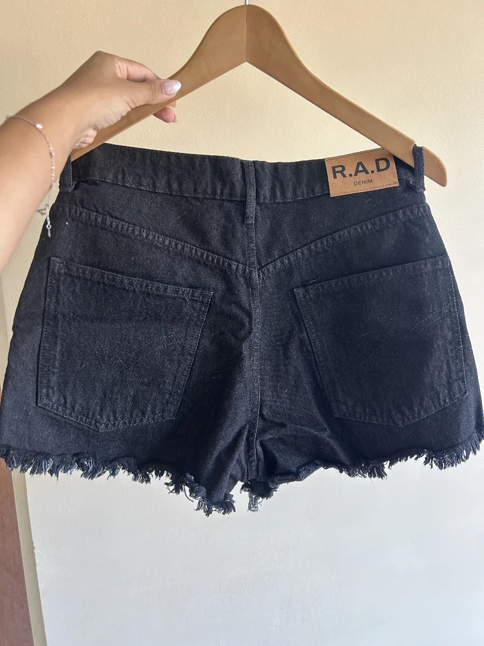 Short R.A.D - imagen 1