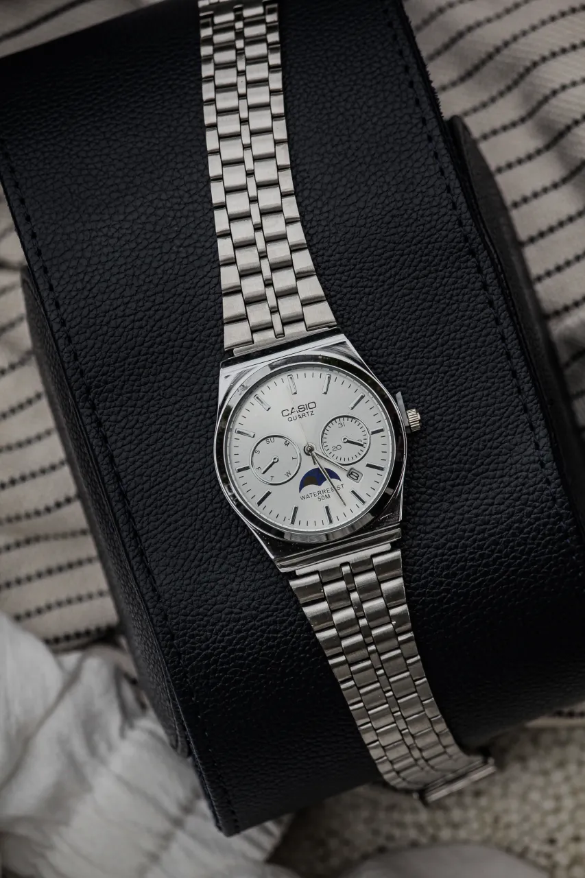 Reloj Casio - imagen 4