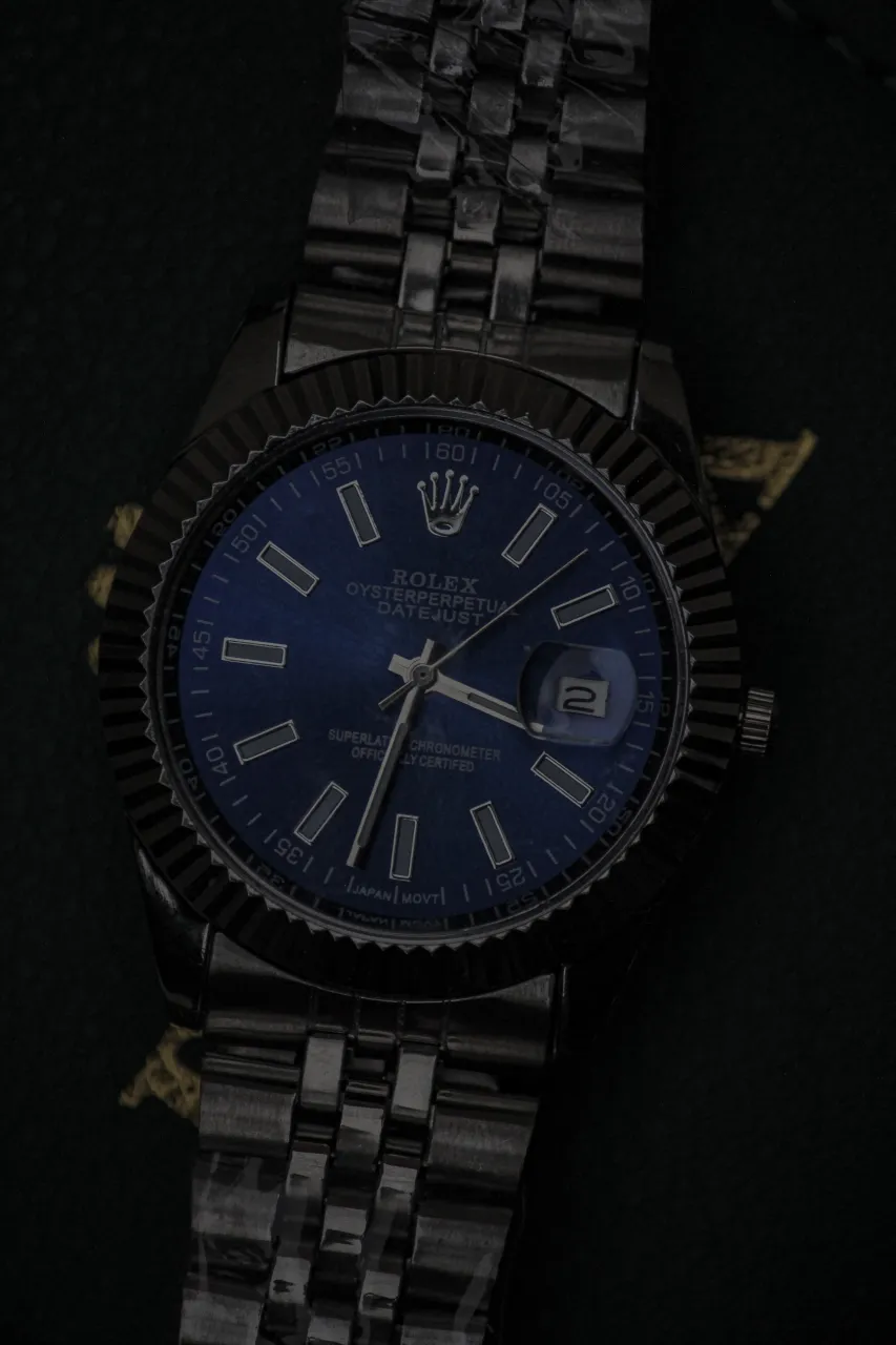 Reloj A ≠