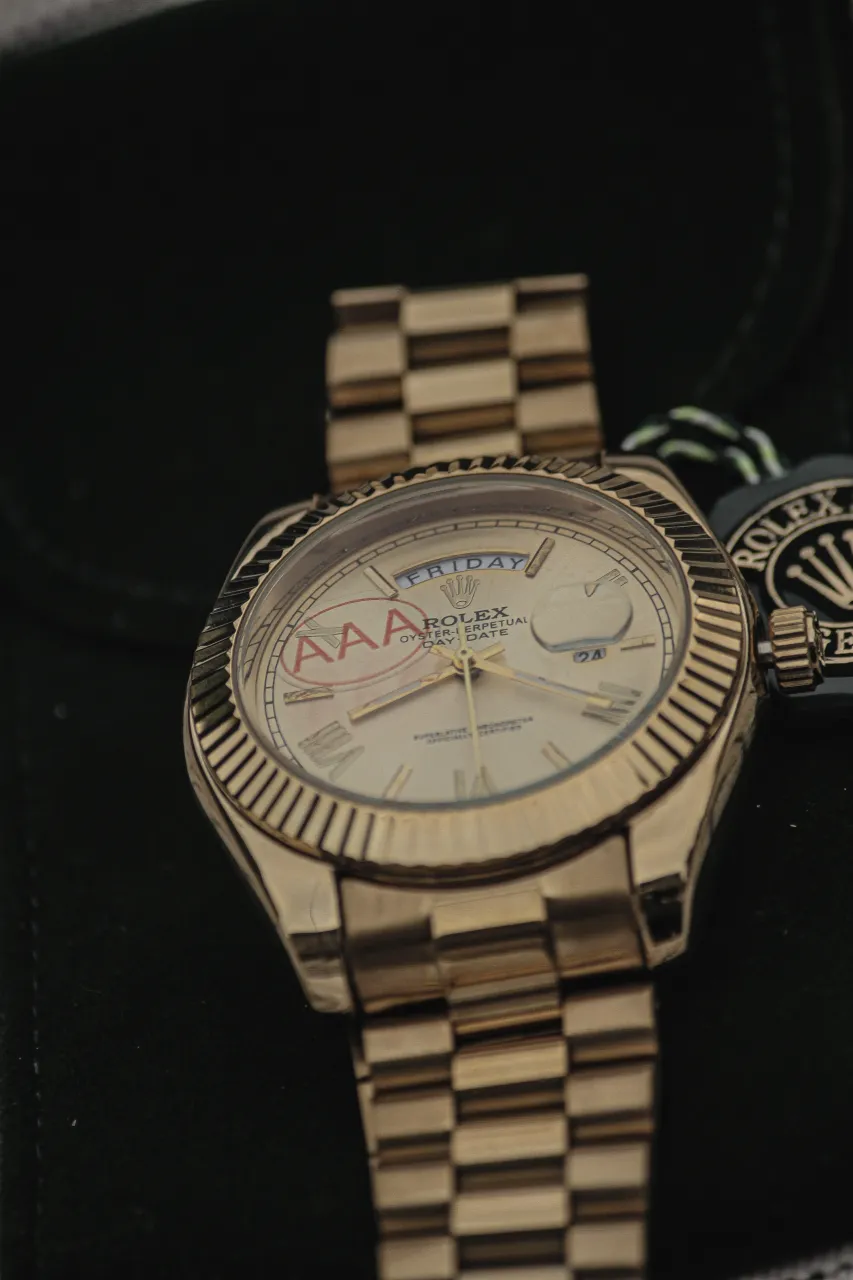 Reloj A ≠ - imagen 8