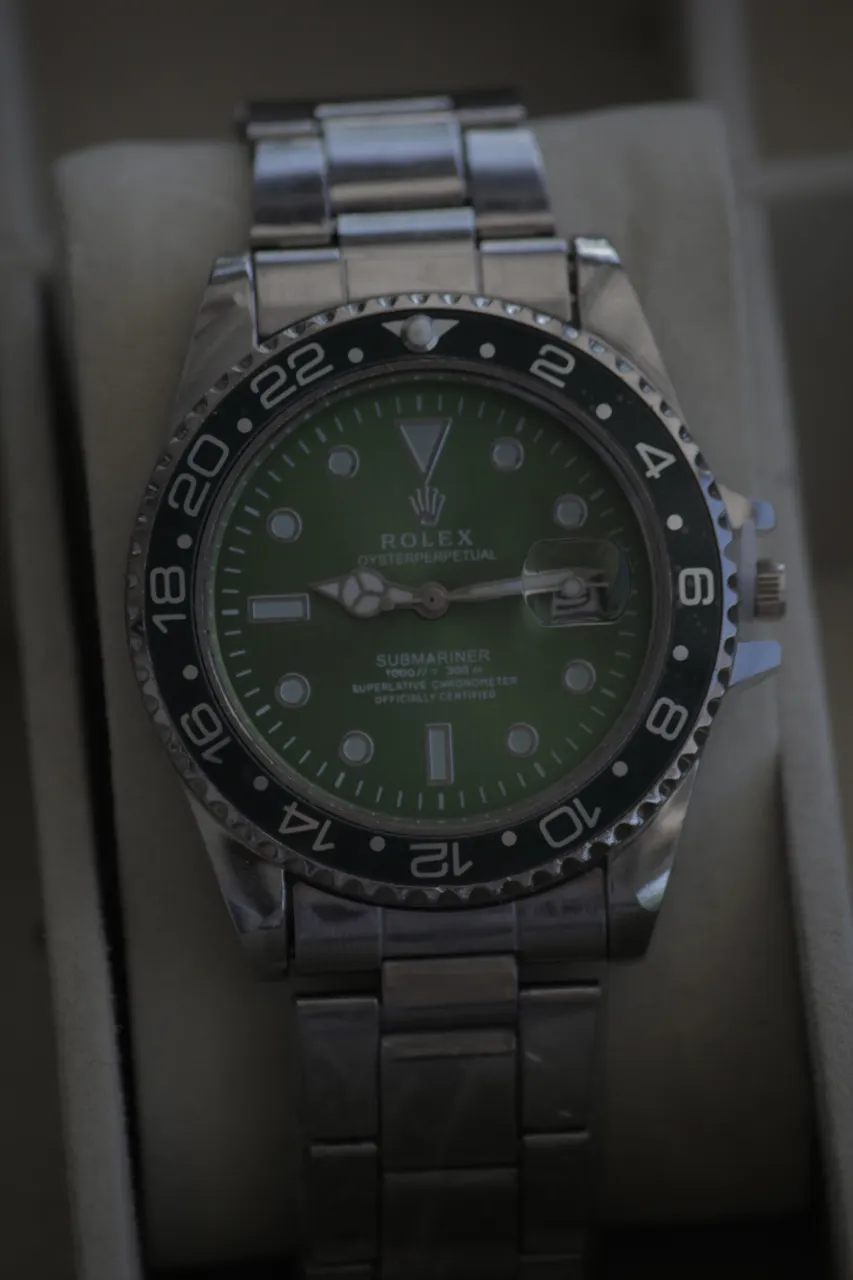 Reloj A ≠ - Vista 5