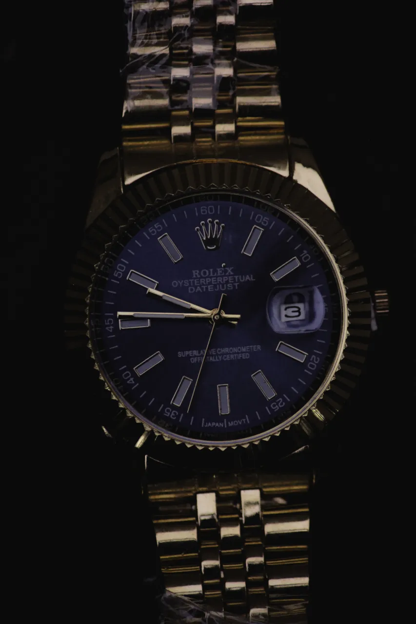 Reloj A ≠ - imagen 2