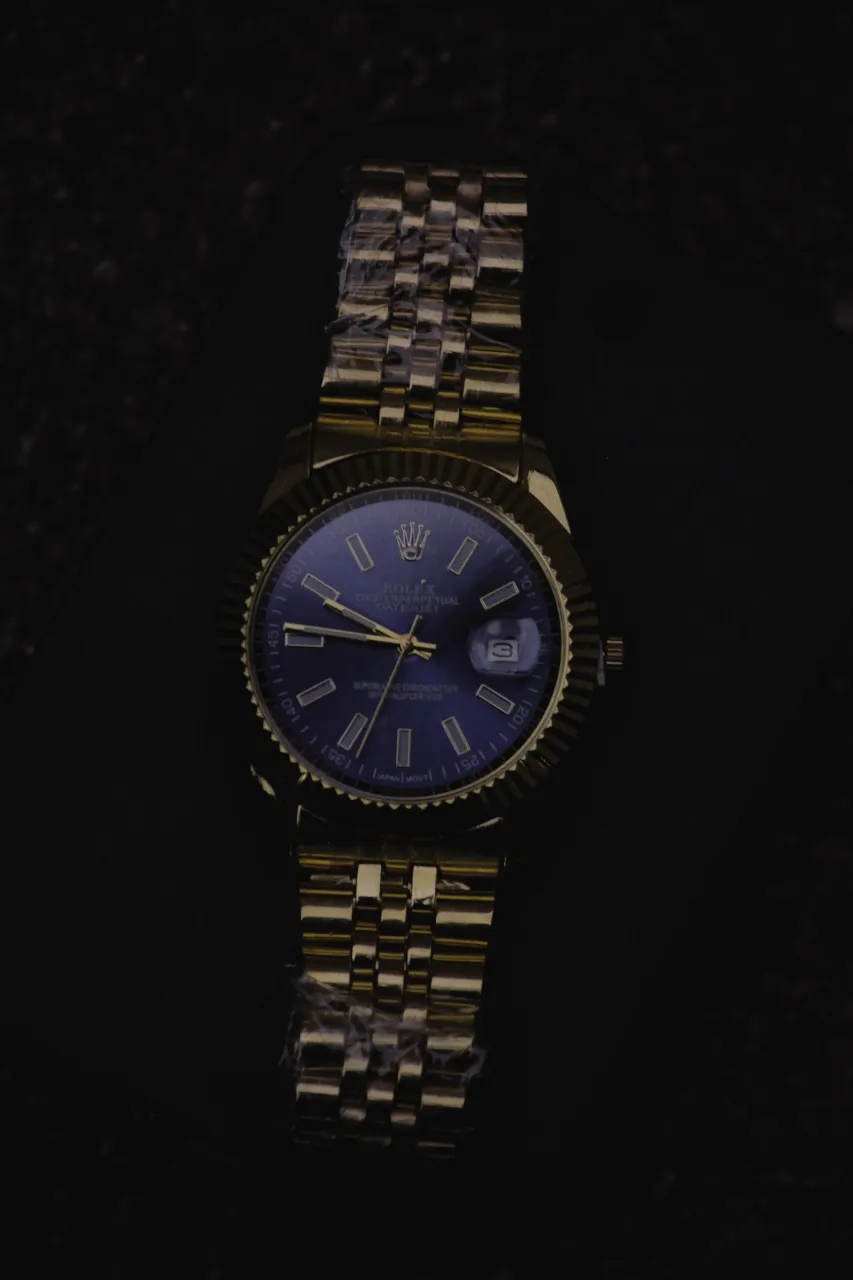 Reloj A ≠ - imagen 5