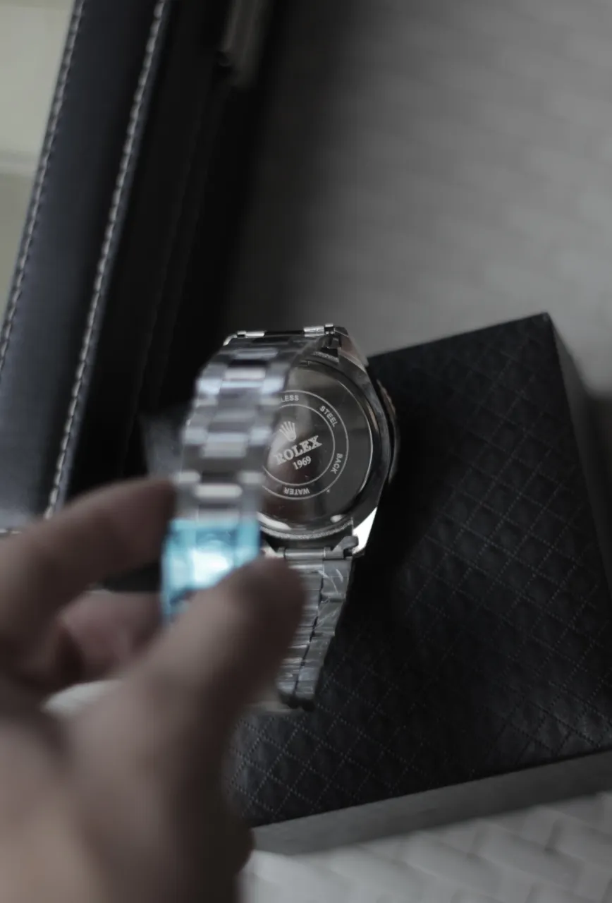 Reloj A ≠ miniatura 5