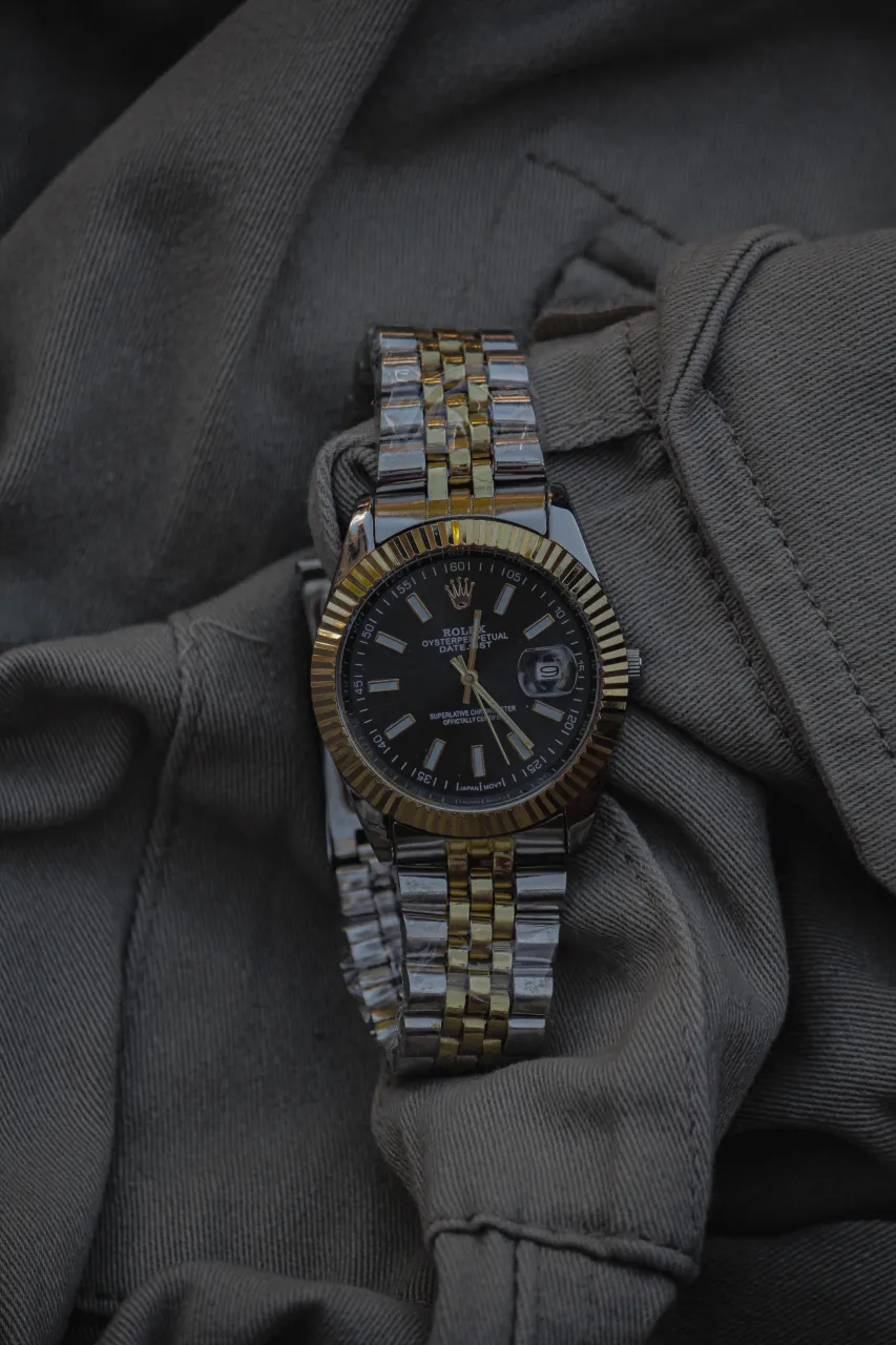 Reloj A ≠ - imagen 5