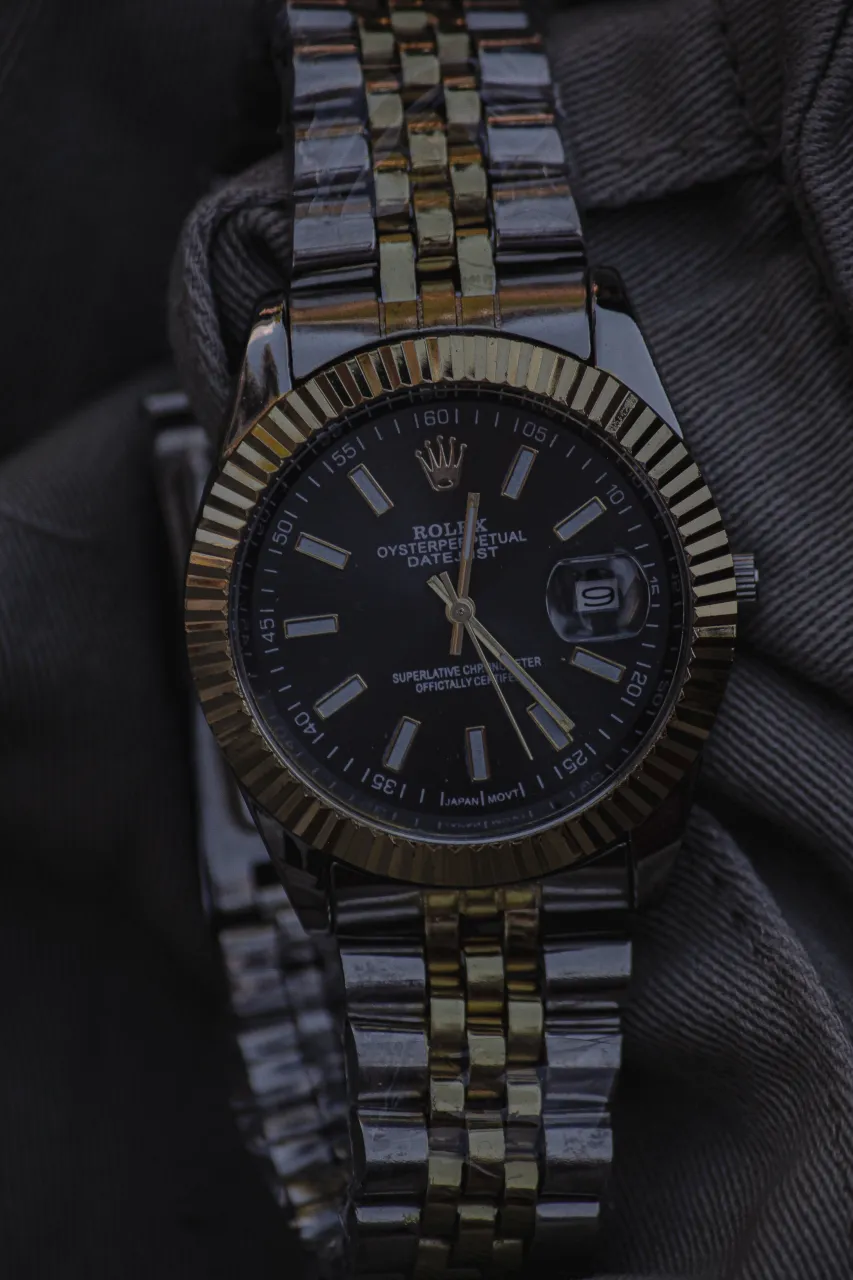 Reloj A ≠ - imagen 9