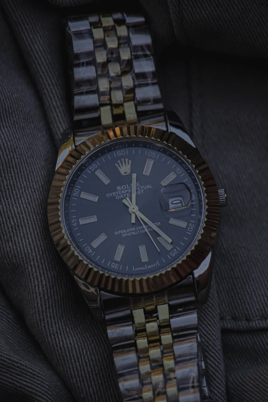 Reloj A ≠ - imagen 7
