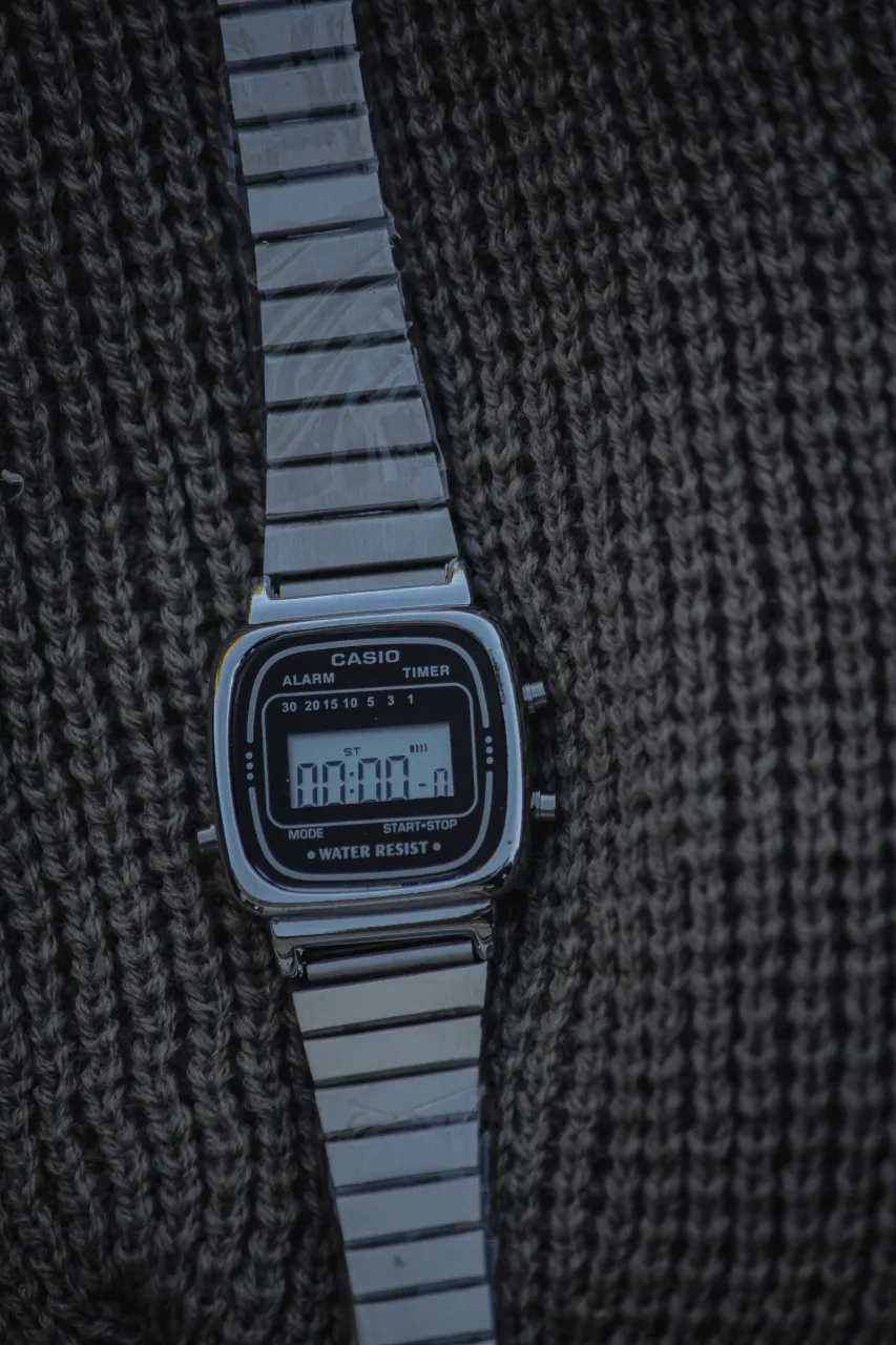 Reloj Casio miniatura 8