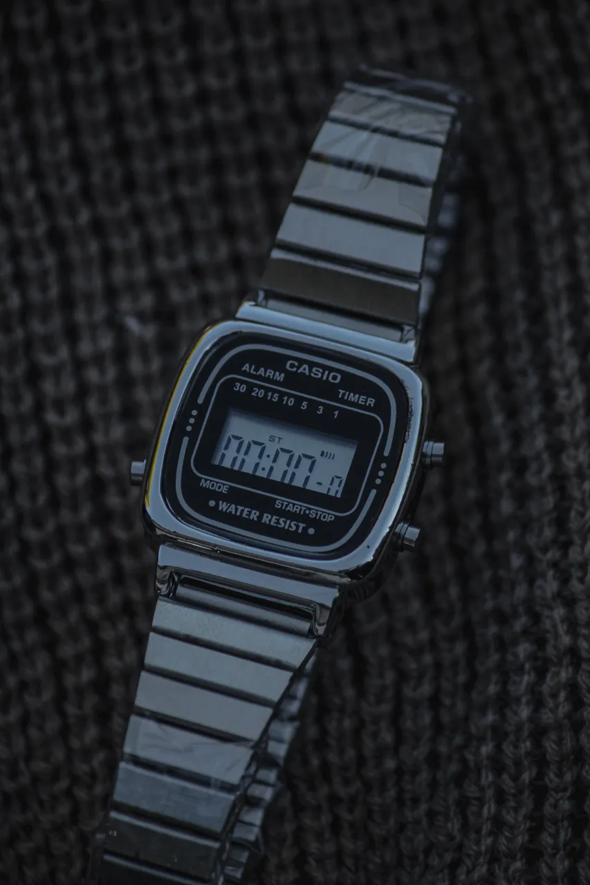 Reloj Casio miniatura 9
