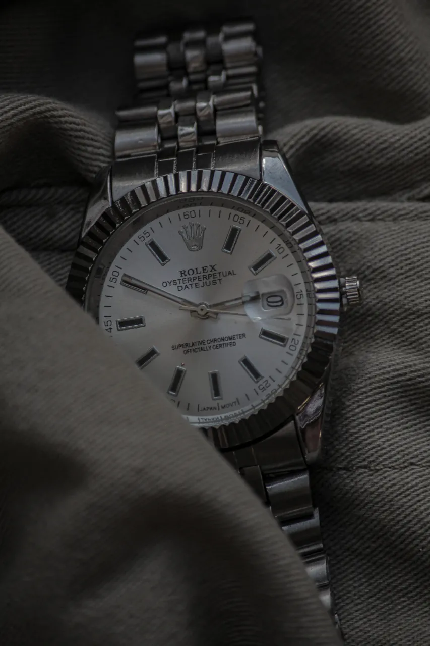 Reloj A ≠ - imagen 5