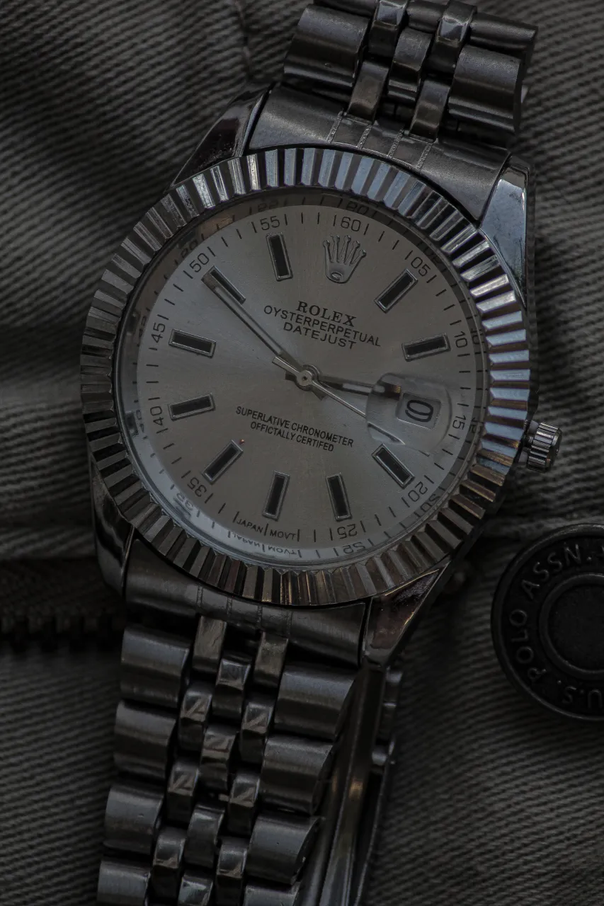 Reloj A ≠ - imagen 4