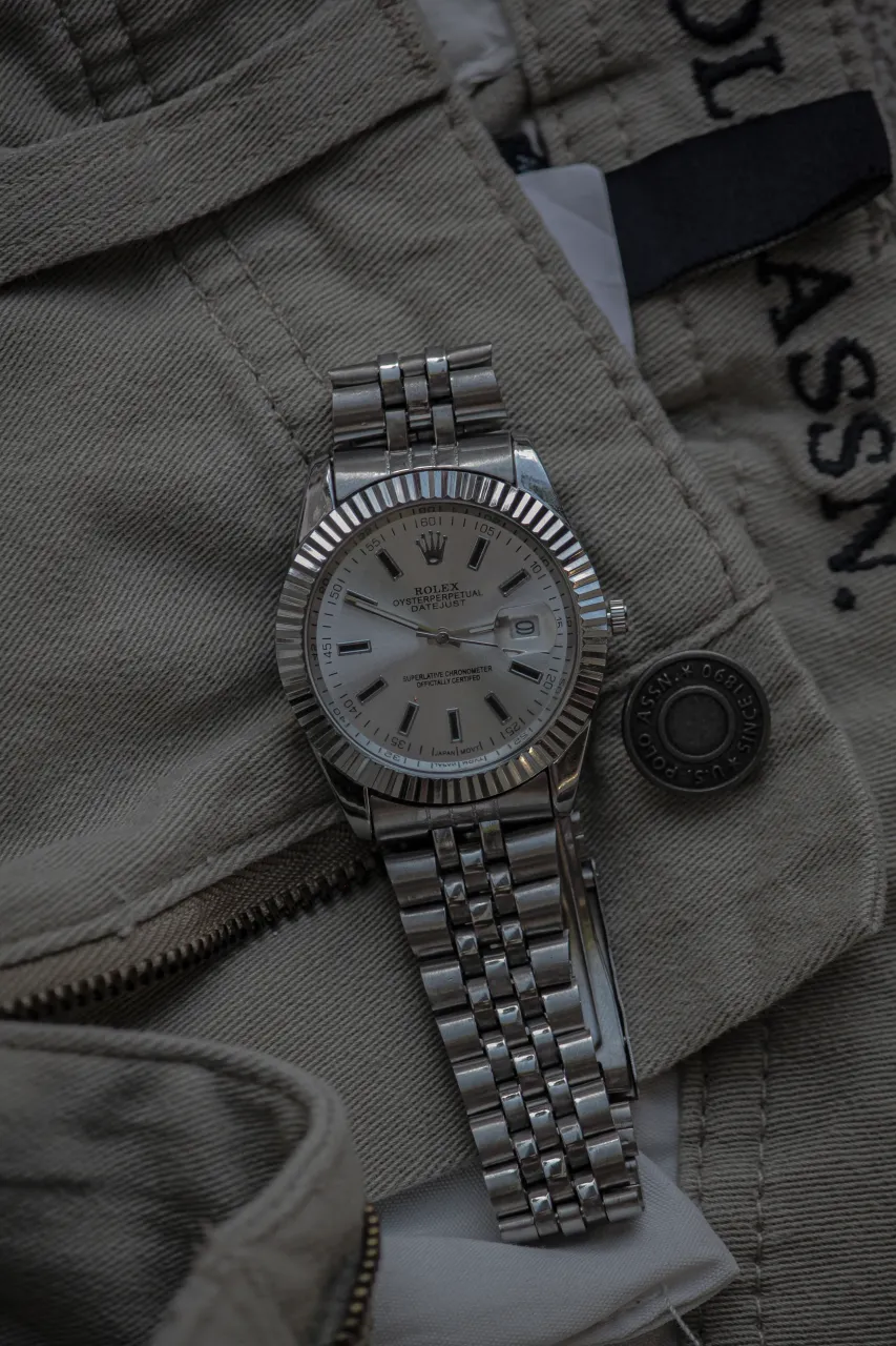 Reloj A ≠ - imagen 3