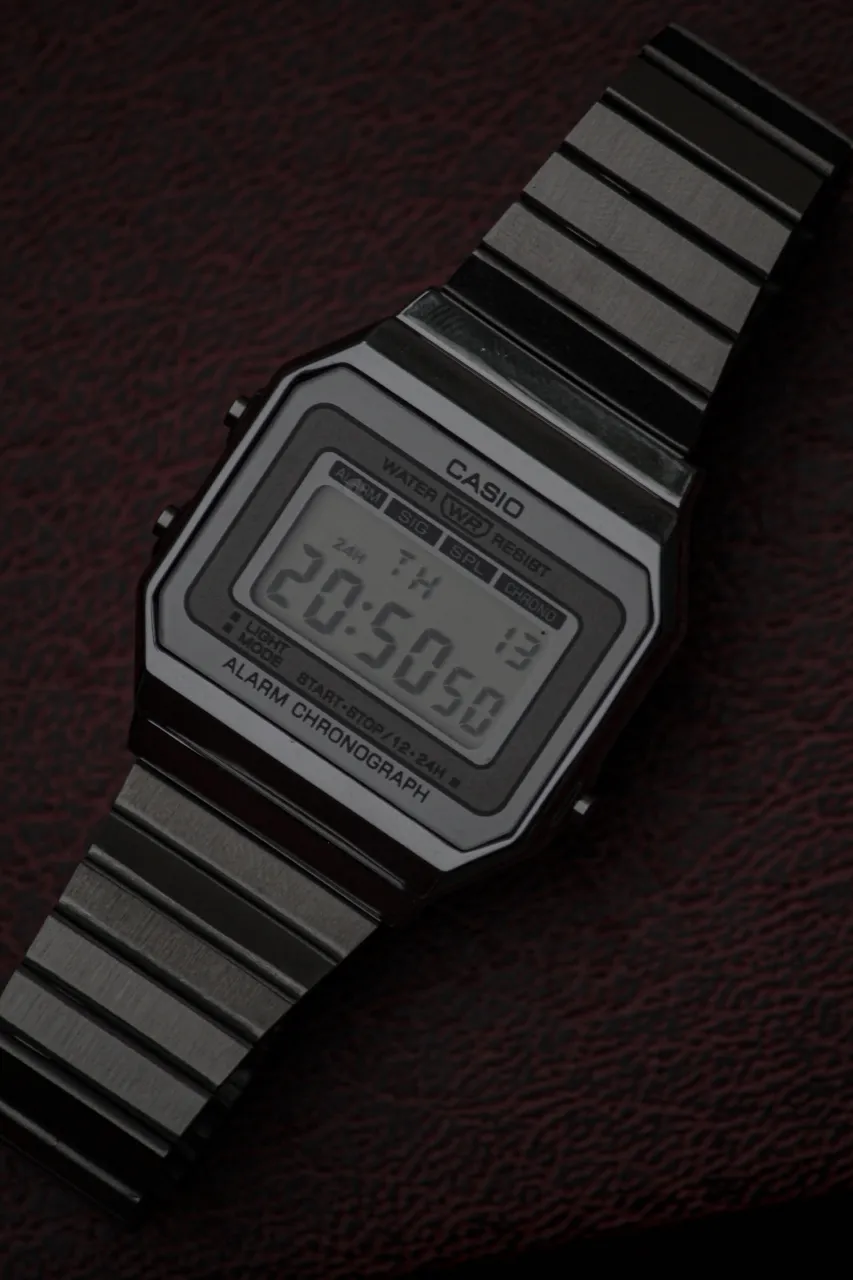 Reloj A ≠ - Vista 6