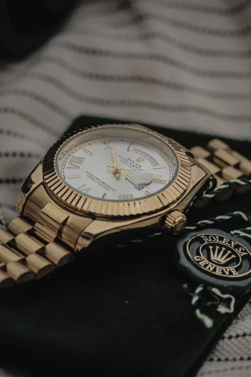 Reloj A ≠ - imagen 10