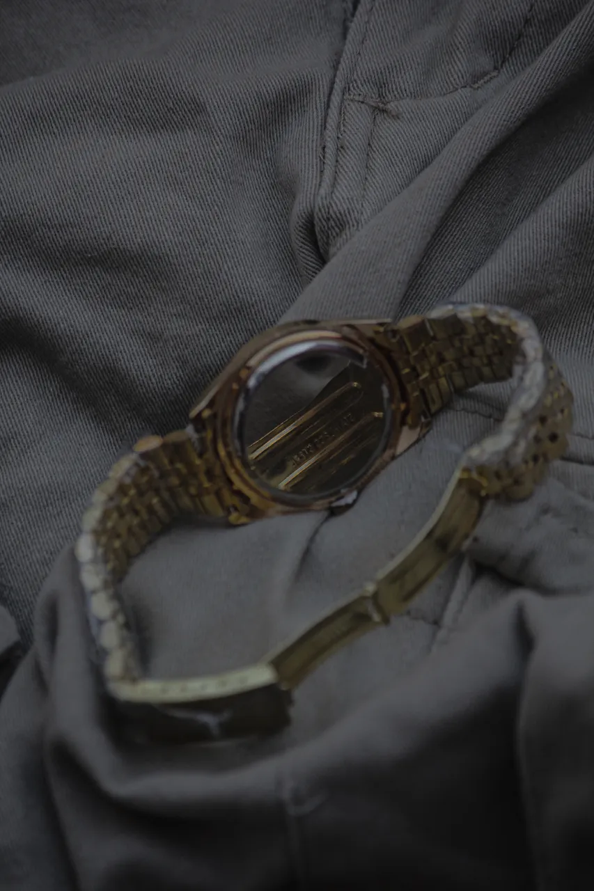 Reloj A ≠ - Vista 8