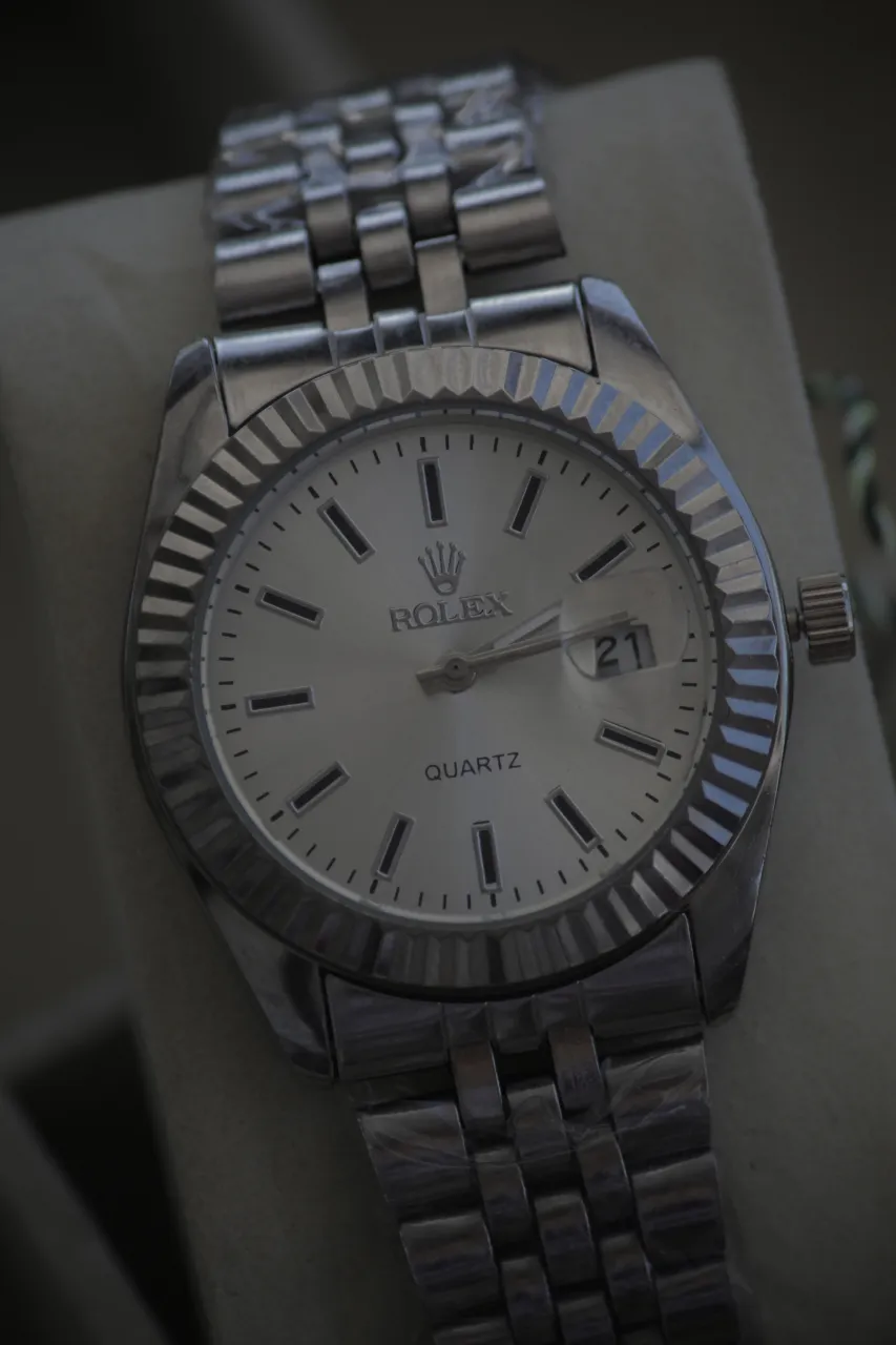 Reloj A ≠ - Vista 9