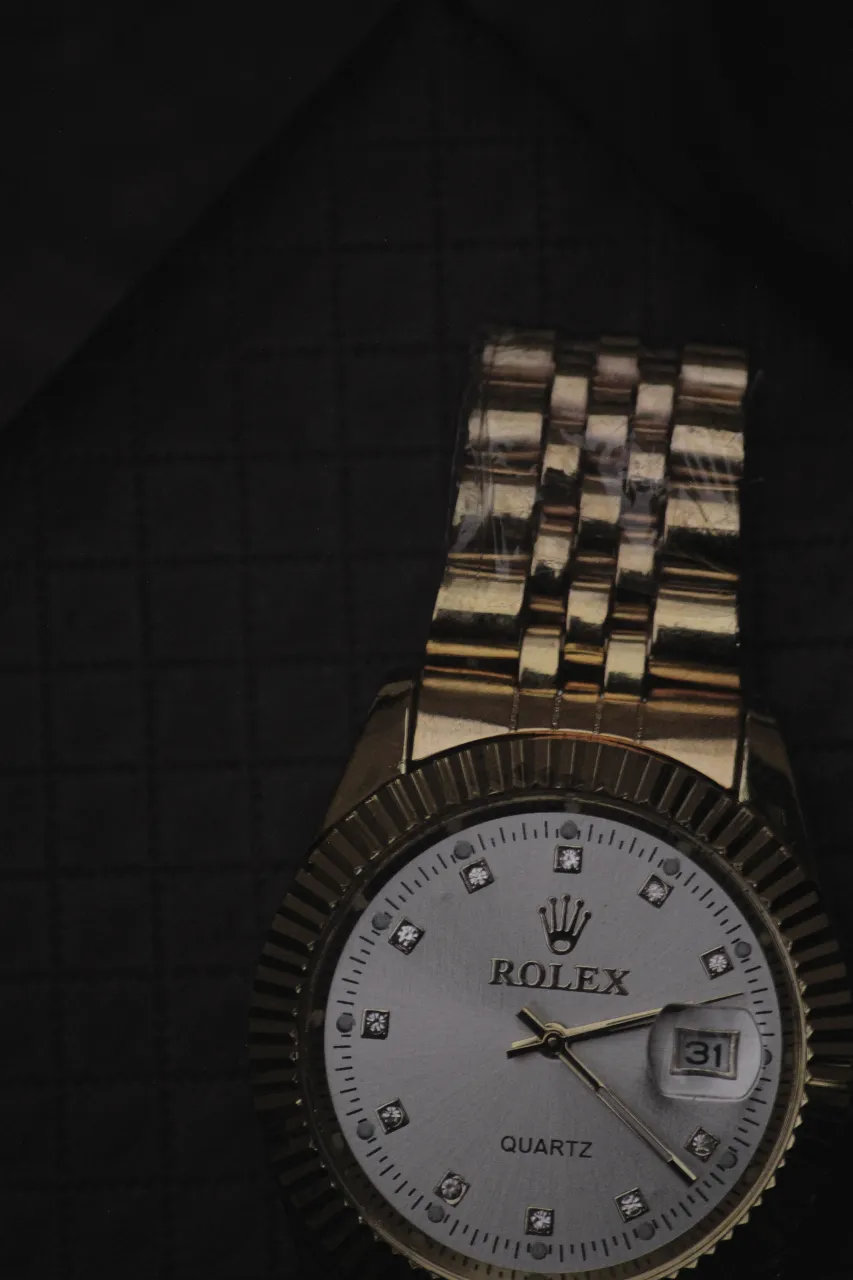 Reloj A ≠ miniatura 6