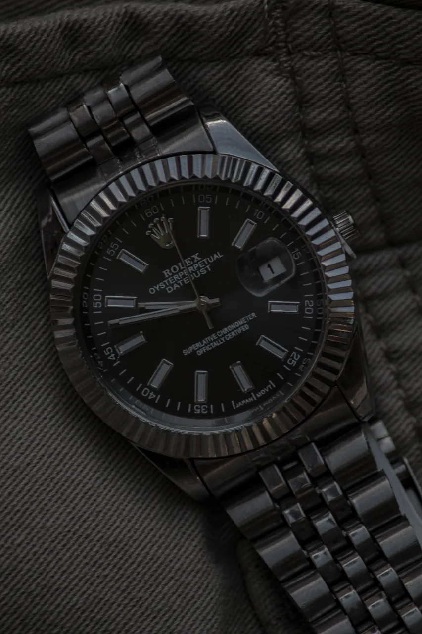 Reloj A ≠ - imagen 4