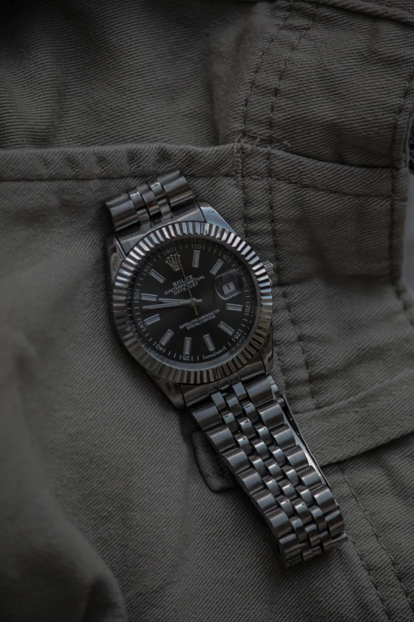 Reloj A ≠ - imagen 3