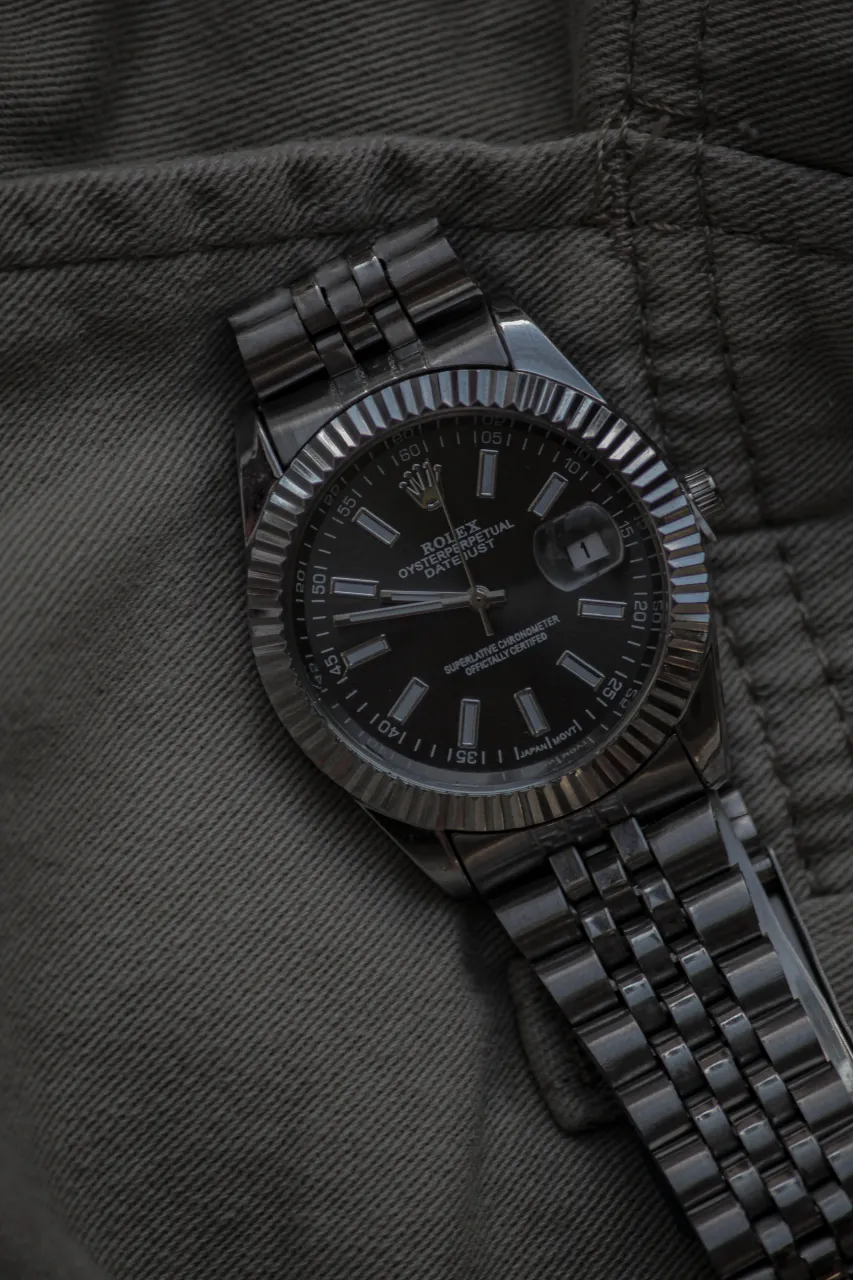 Reloj A ≠ - imagen 2