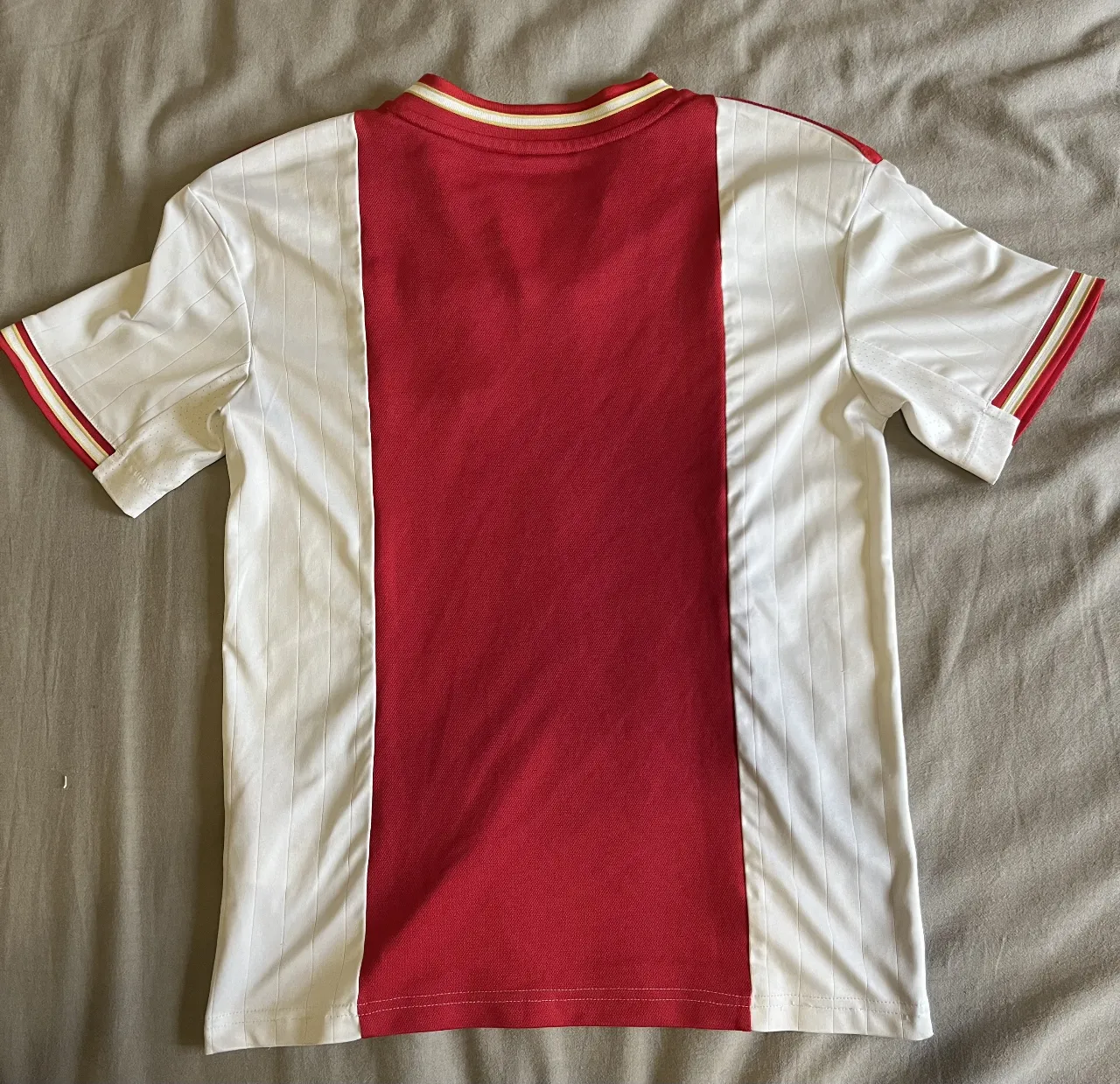 Ropa deportiva adidas - imagen 2