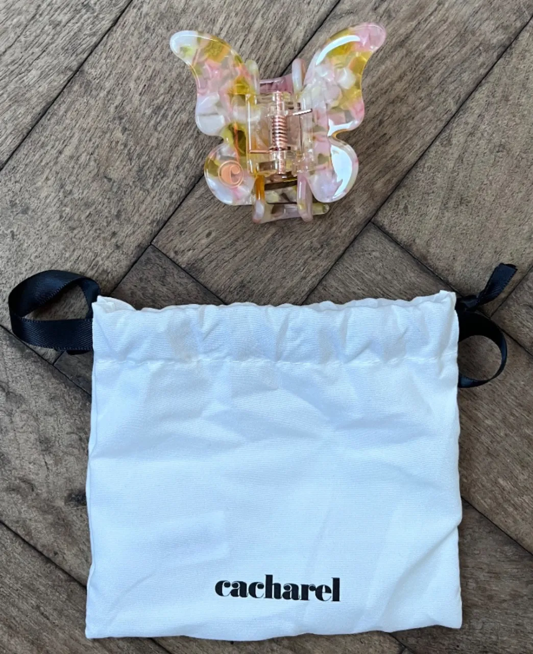 Accesorio Cacharel - Vista 3