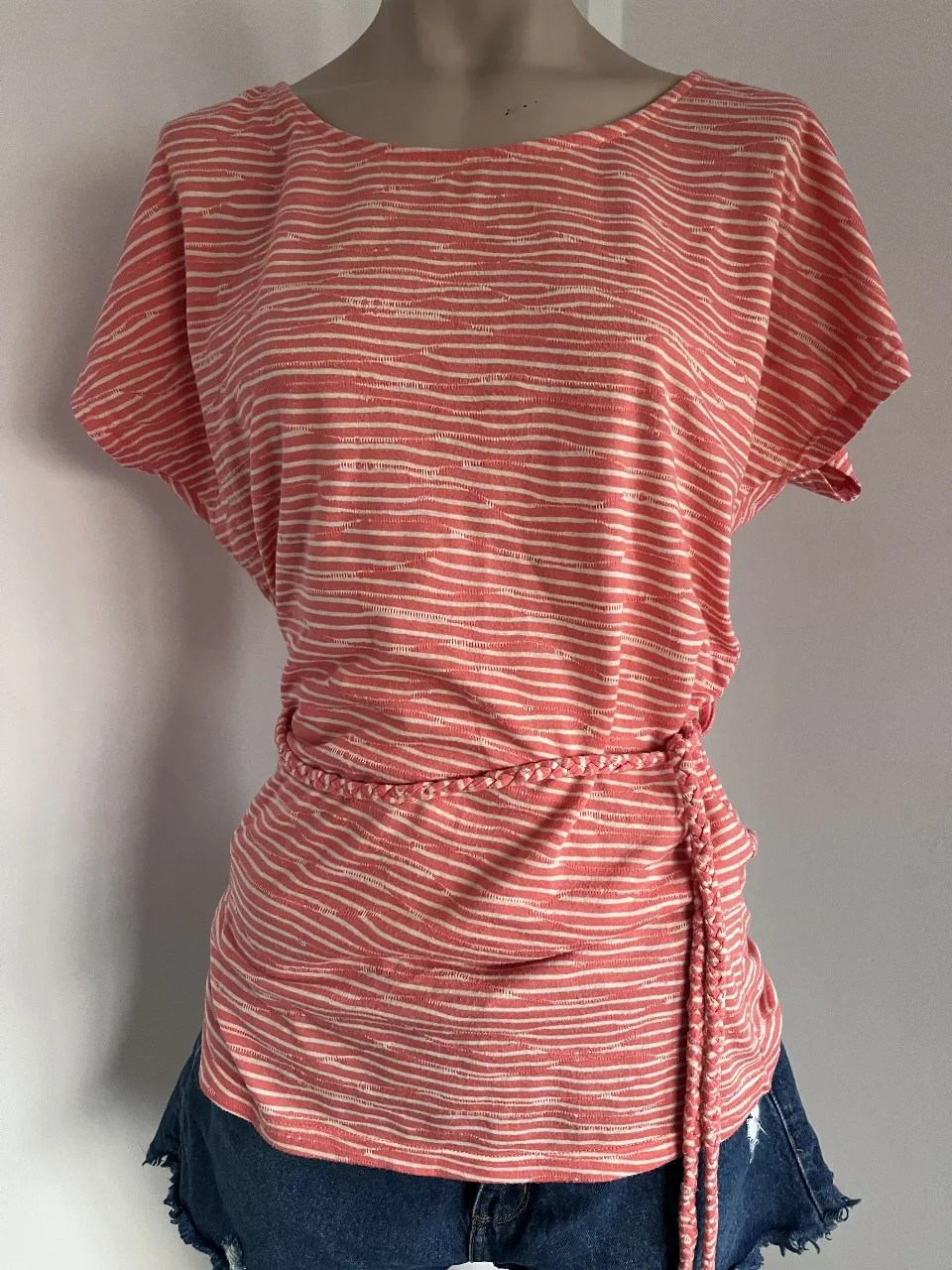 Remera Basement - imagen 3