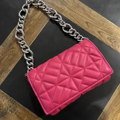 Zara Woman