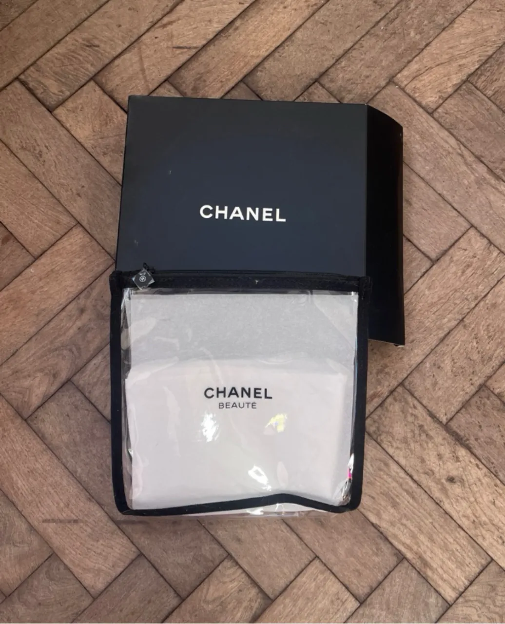Neceser Chanel - imagen 1
