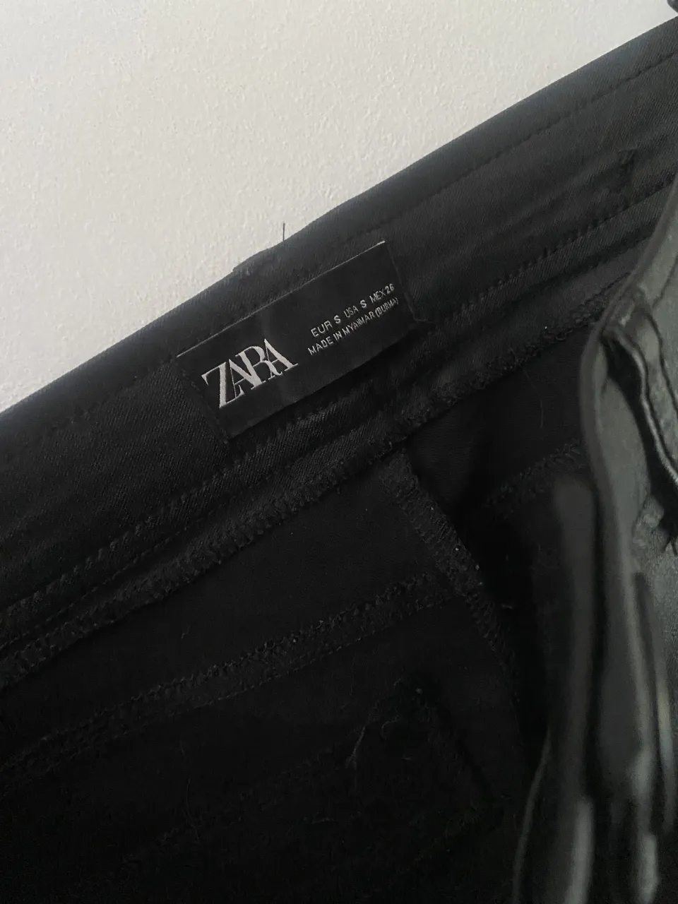 Pantalón Zara - imagen 3