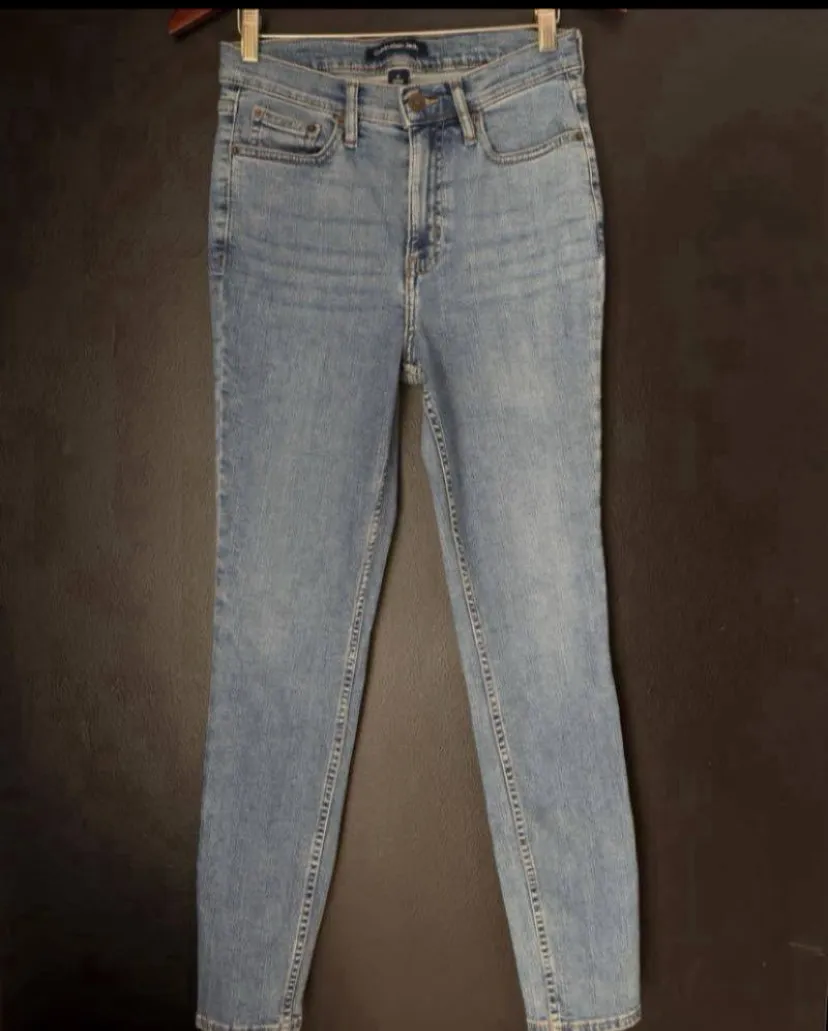 Jean Calvin Klein - Vista 2