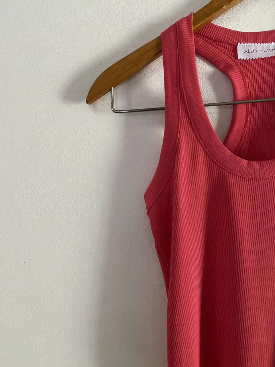 Musculosa Allô Martínez - imagen 4
