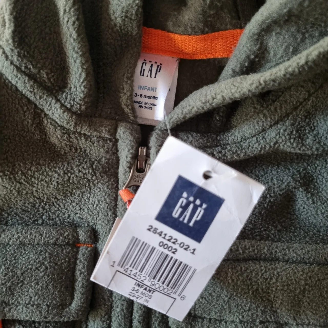 Campera de polar GAP miniatura 6