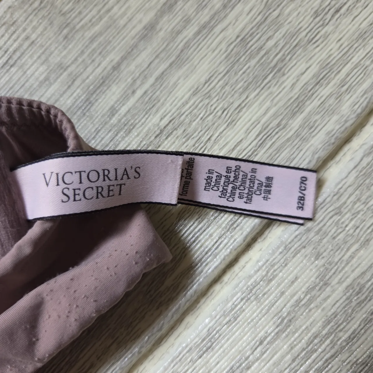 Corpiño Victoria's Secret - imagen 4