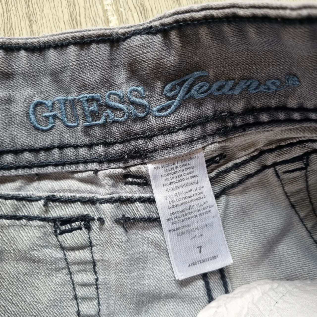 Short de jean GUESS - imagen 4
